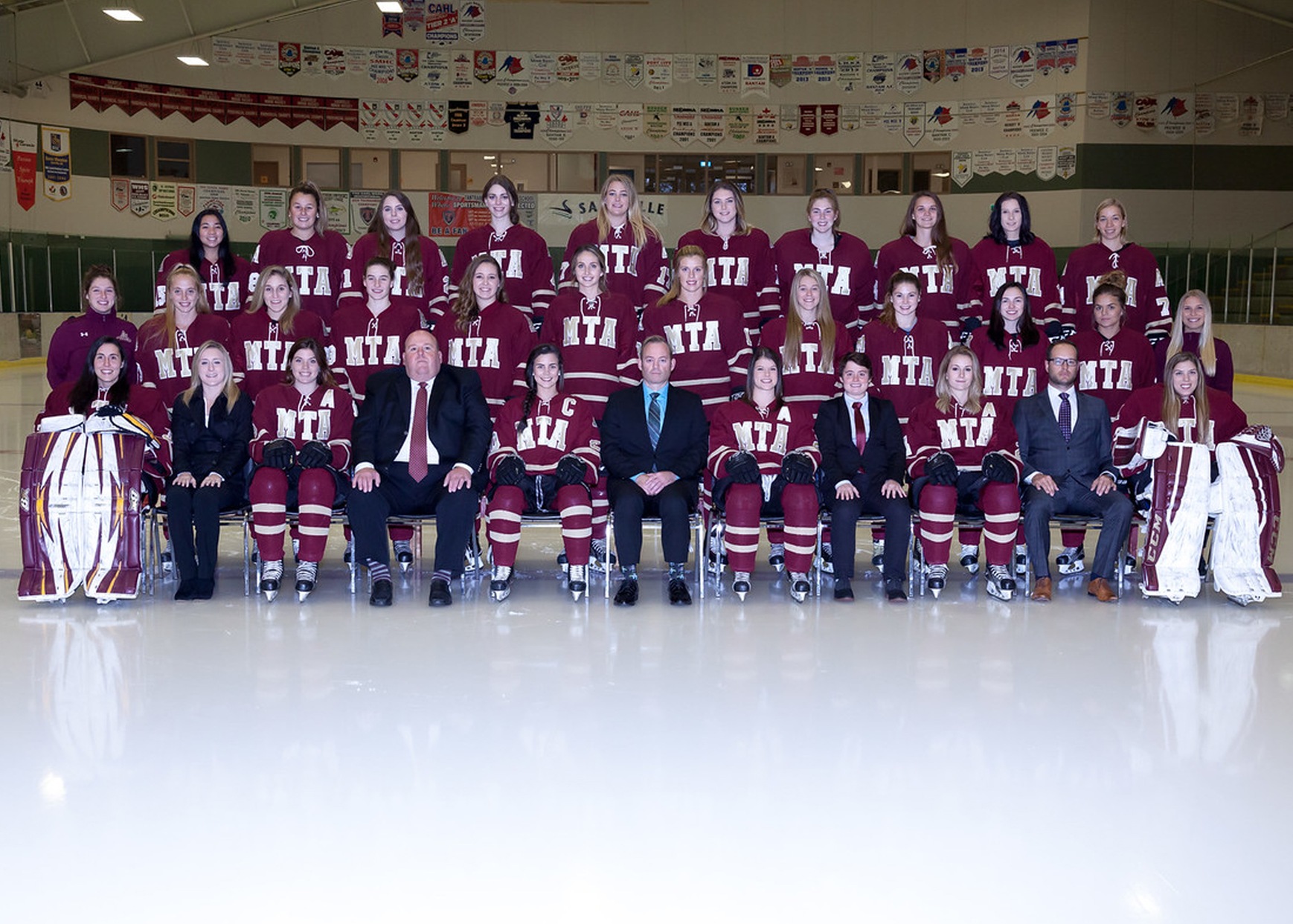 Women's Hockey 2017-18 Team Photo